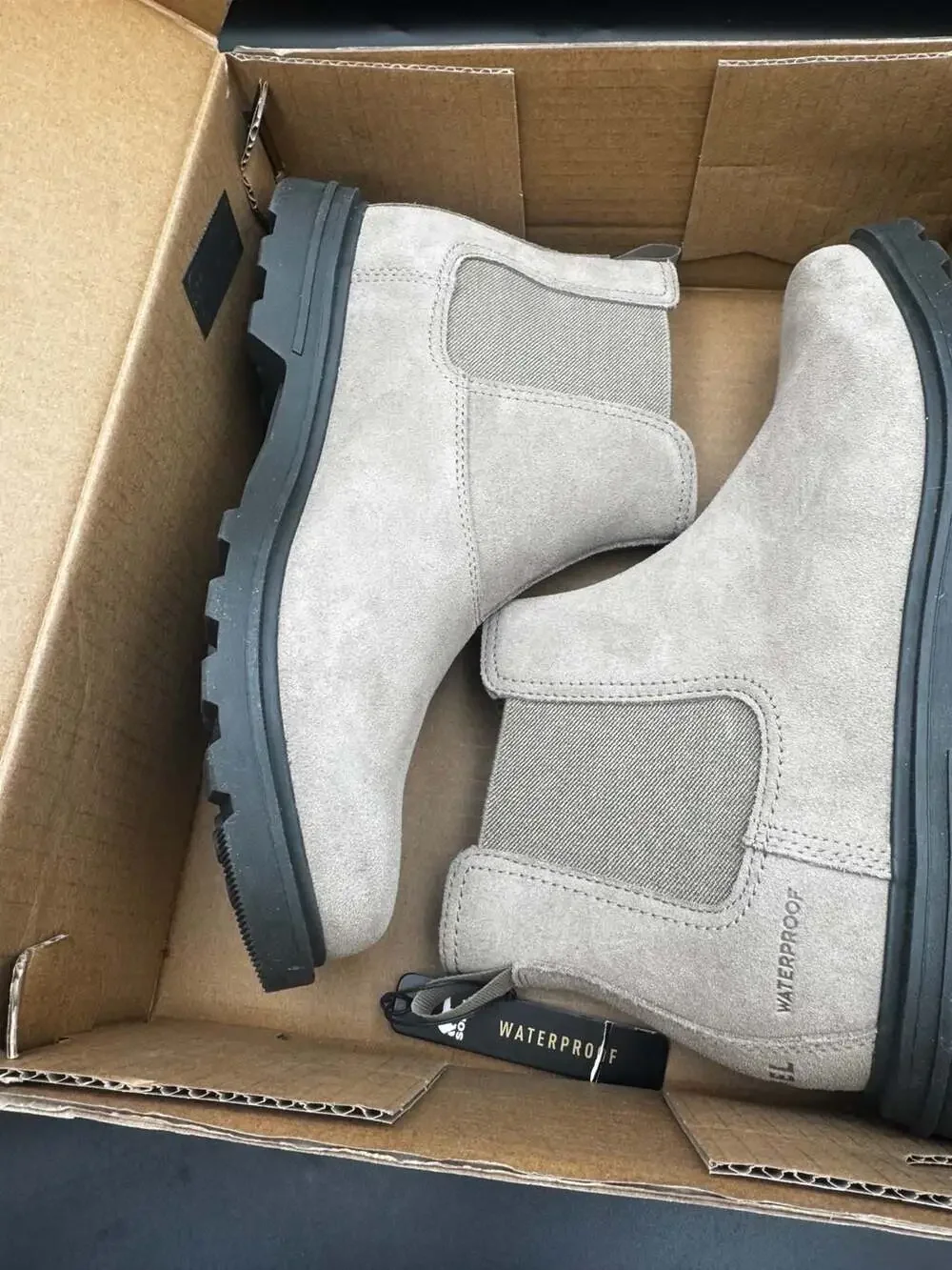 Sorel Cyprus Chelsea WP Men's Size 8.5 Khaki Waterproof Boots